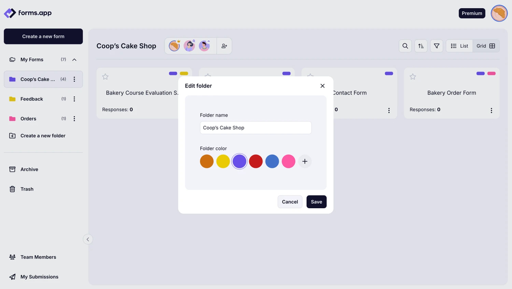 An image showing an option of selecting a preferred color for your folder from the same “Edir folder” menu