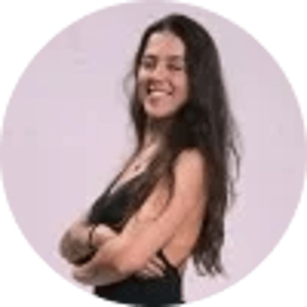 Adriana V.