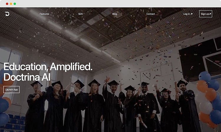 Die Homepage von Doctrina AI