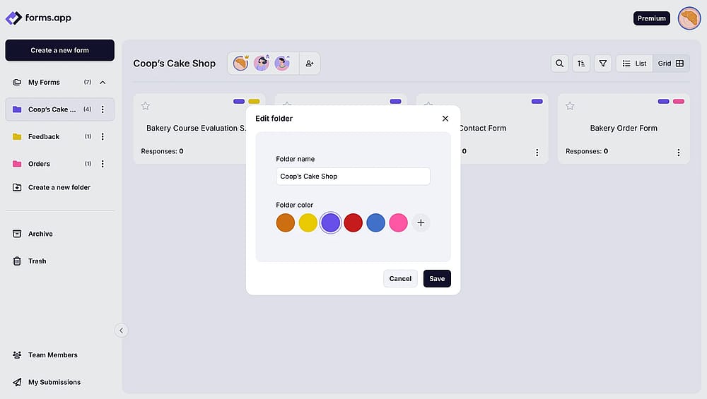An image showing an option of selecting a preferred color for your folder from the same “Edir folder” menu