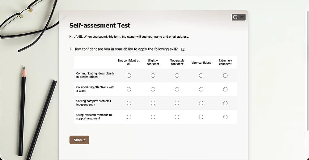 Verwenden Sie eine Likert-Skala, um Selbst- oder Peer-Bewertungen zu sammeln