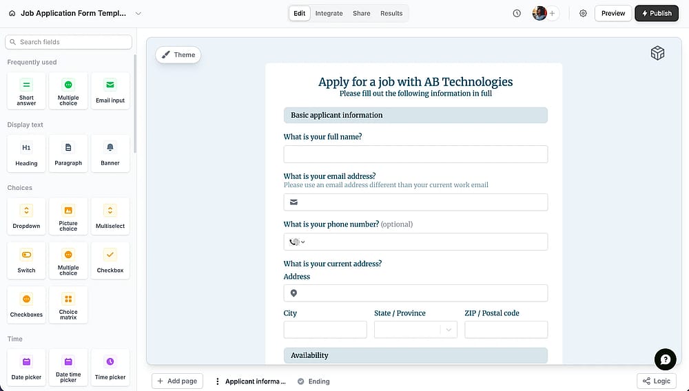 Bereich zur Formularerstellung des Fillout-Tools