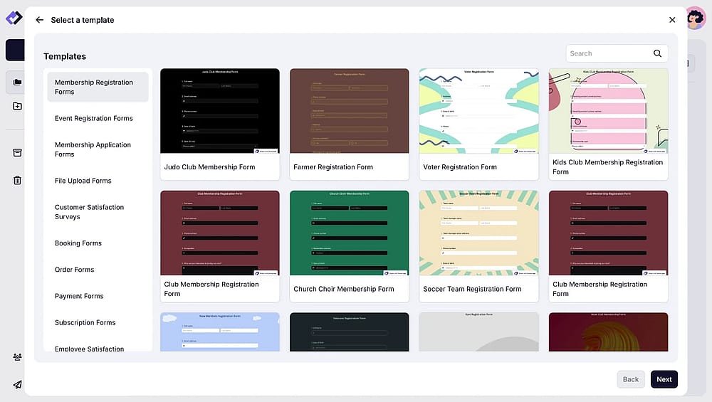 An image showing the menu of templates appearing once you click the “Select a template” option from your Dashboard