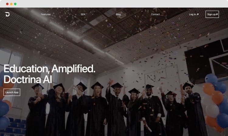 Die Homepage von Doctrina AI