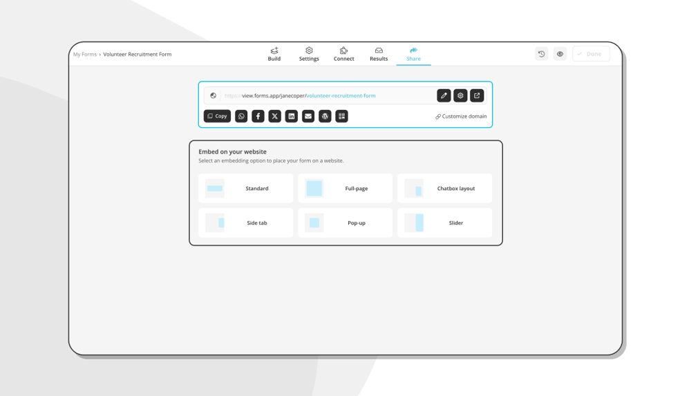 Auswahl einer Freigabeoption für Ihr Formular zur Freiwilligenrekrutierung