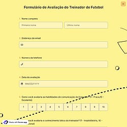 Formulário de Avaliação do Treinador de Futebol